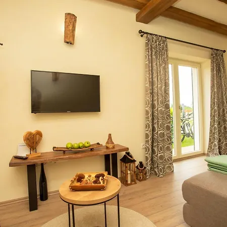 Milka Villa *